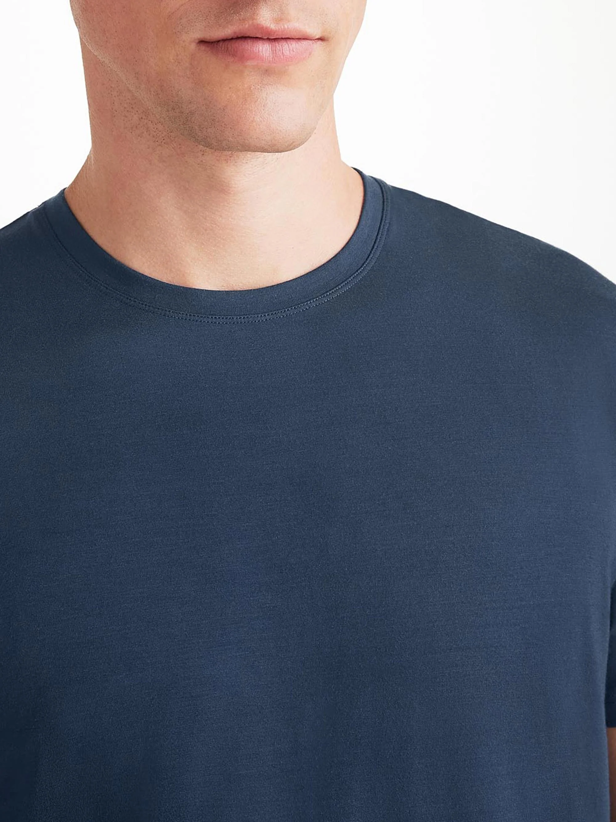 Men's Basel T-Shirt And Lounge Shorts Navy Set - Image 4