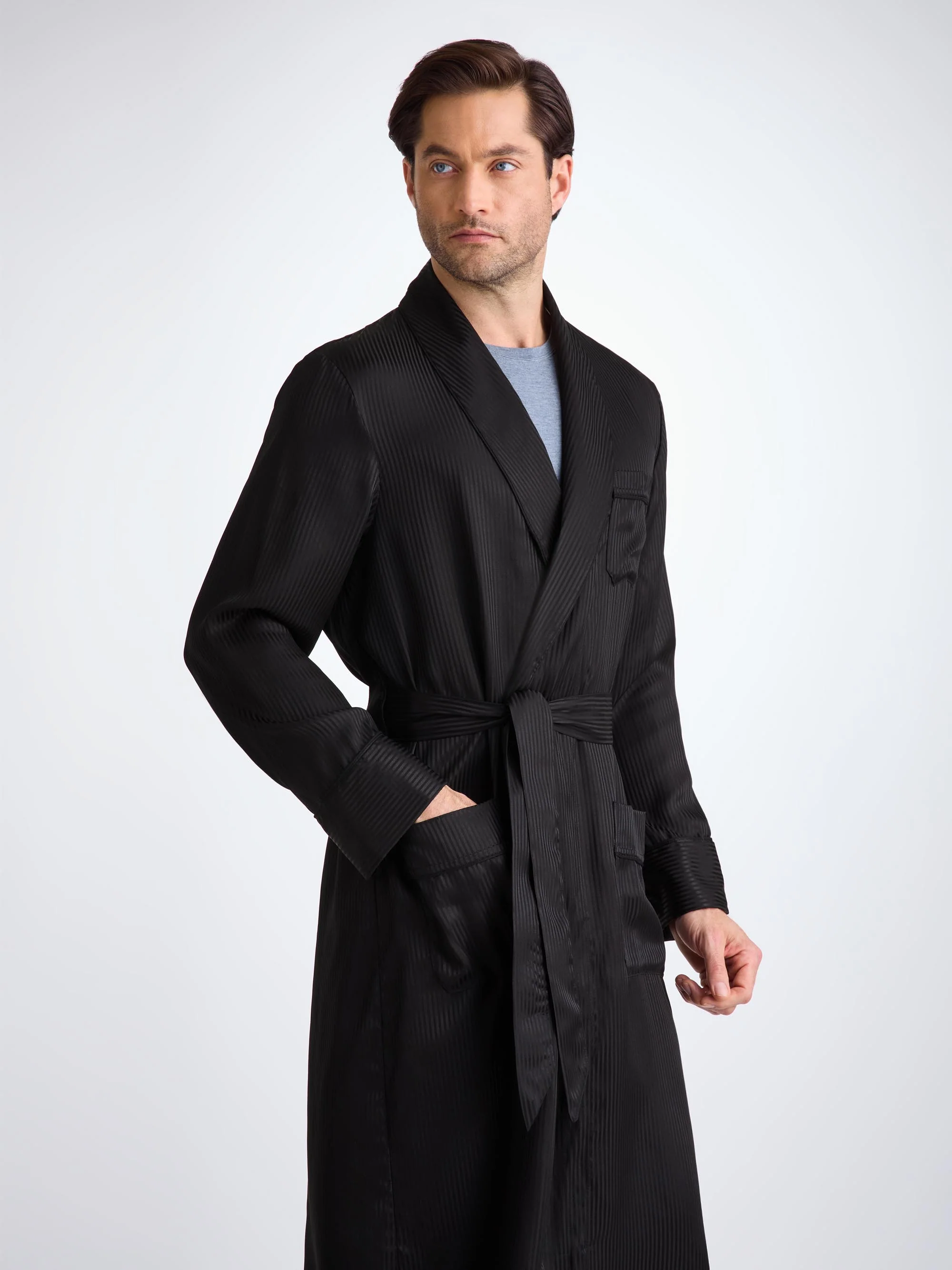 Men's Dressing Gown Woburn 8 Silk Satin Black - Image 7