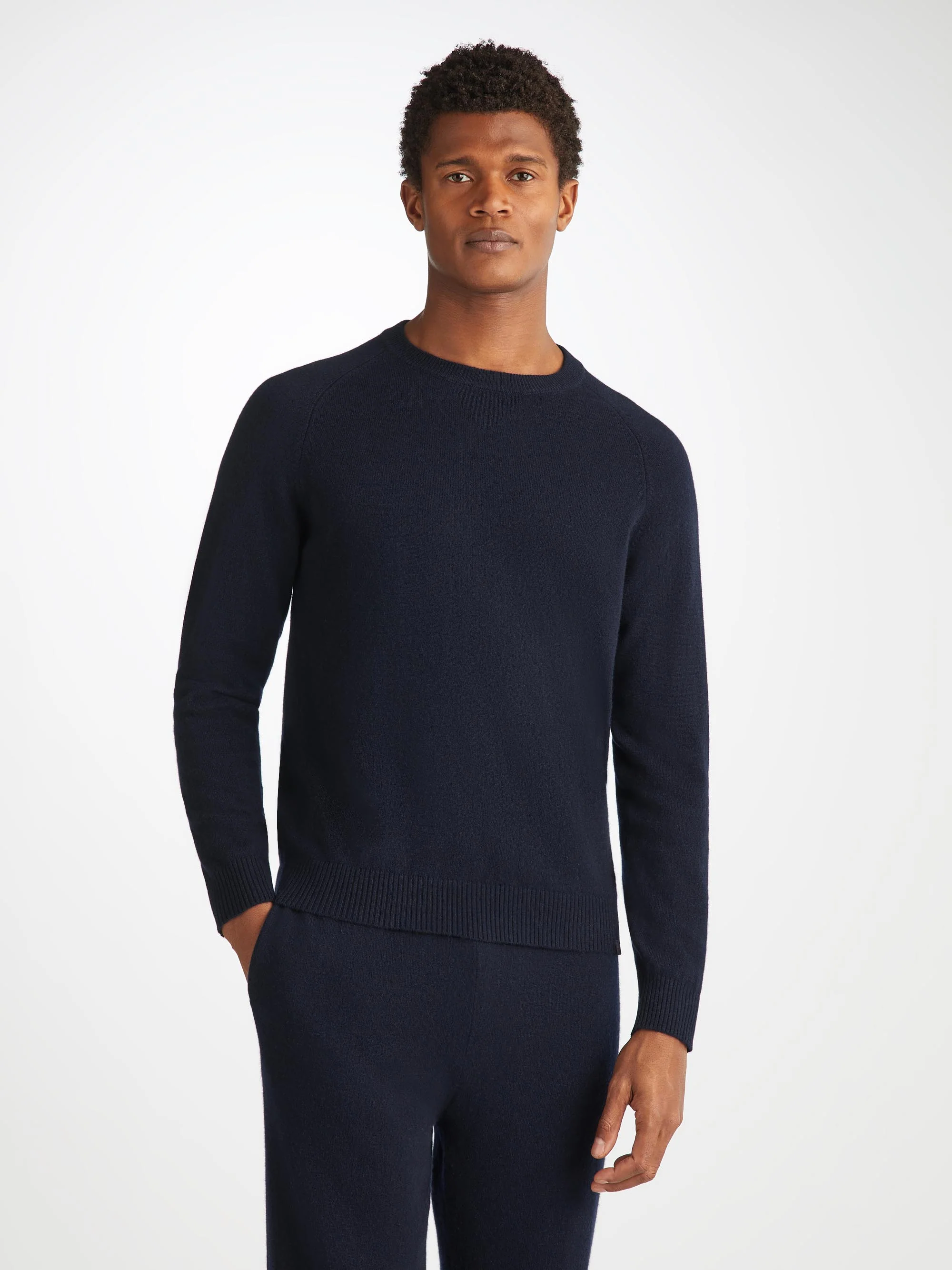 Men's Finley Sweater and Track Pants Cashmere Set Navy - Image 2