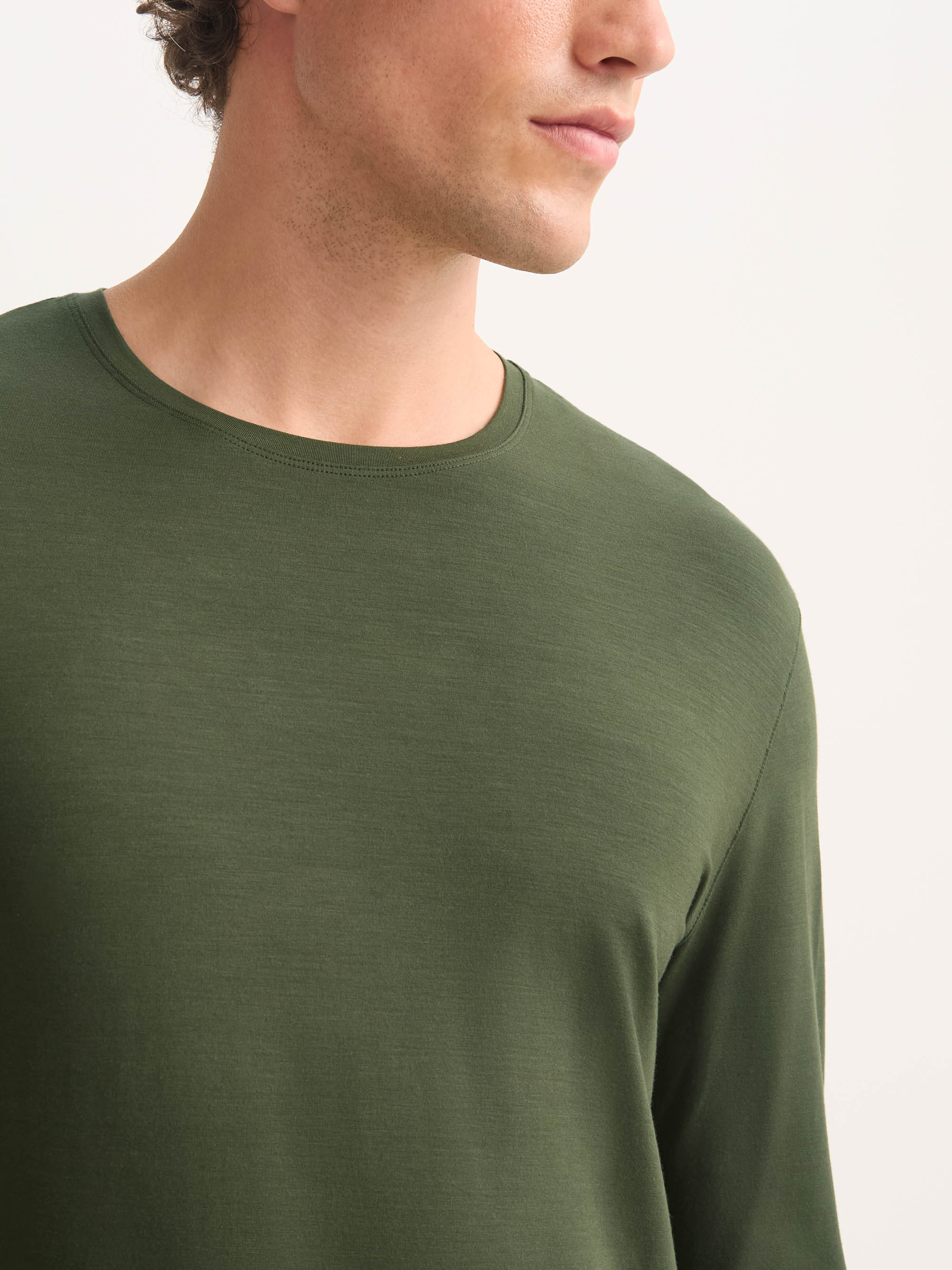 Men's Long Sleeve T-Shirt Basel Micro Modal Stretch Evergreen - Image 4