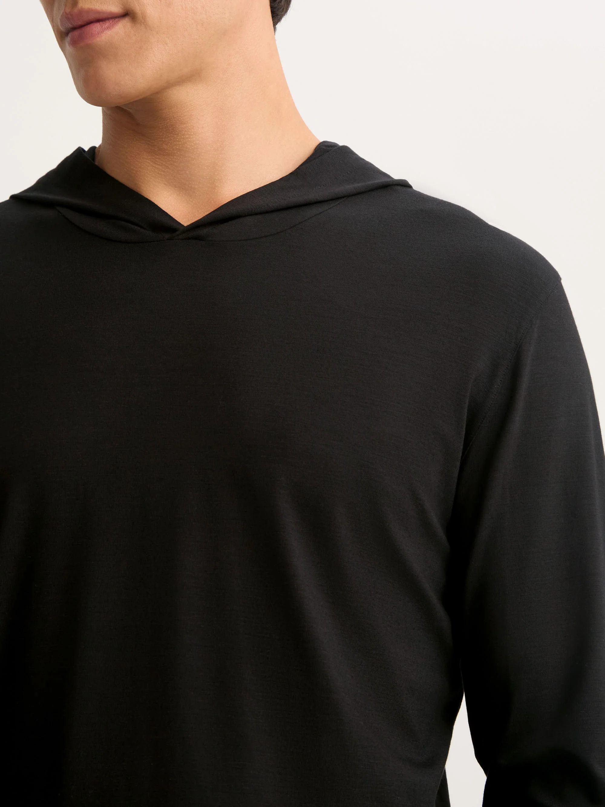 Men's Pullover Hoodie Basel Micro Modal Stretch Black - Image 5