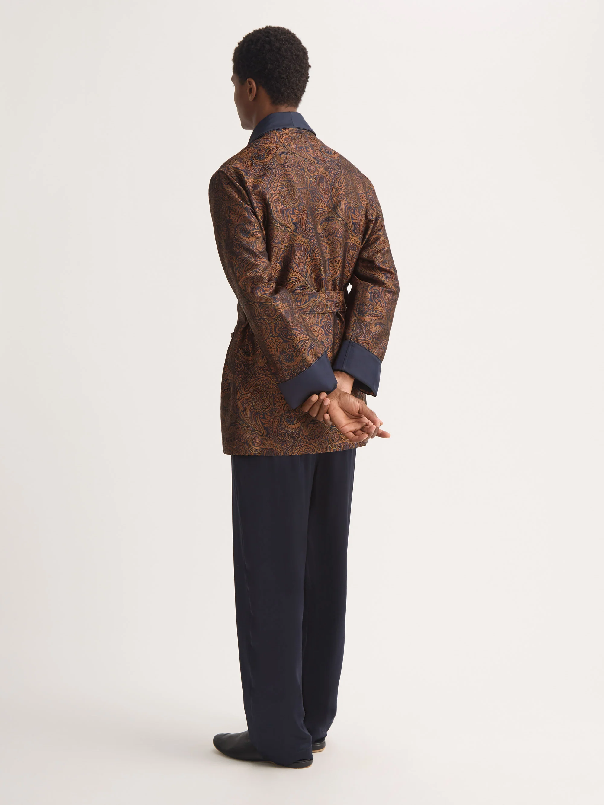 Men's Smoking Jacket Silk Jacquard Navy Blue & Antique Gold Paisley Weave - Image 3