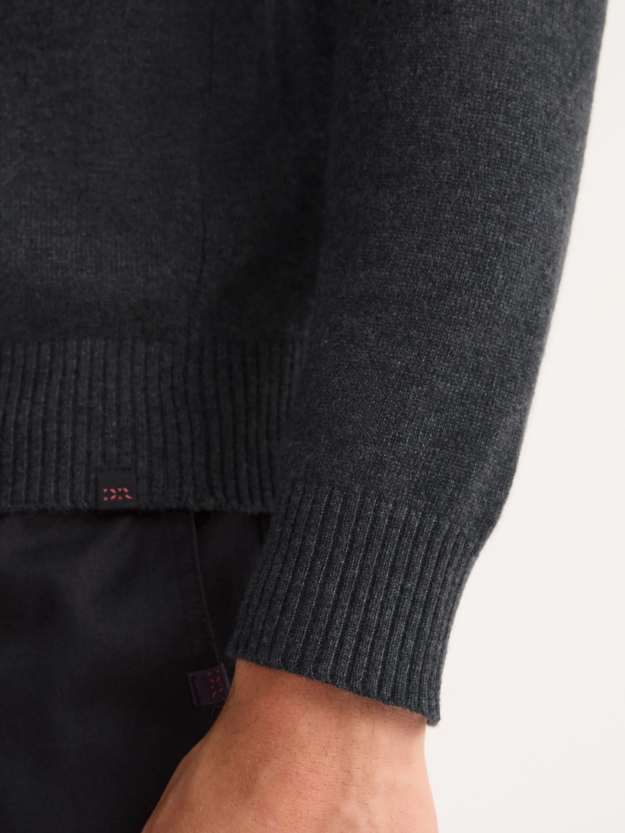 Men's Sweater Finley Cashmere Charcoal - Image 7