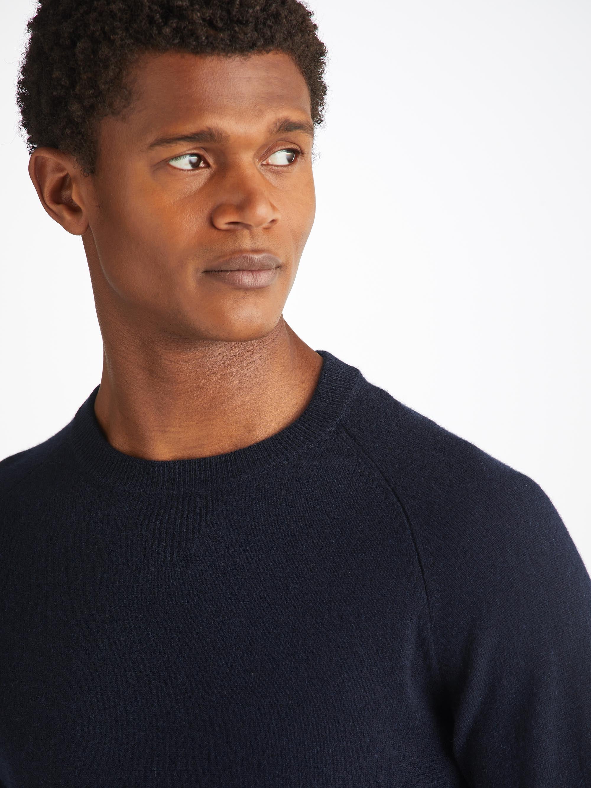 Men's Sweater Finley Cashmere Navy - Image 5