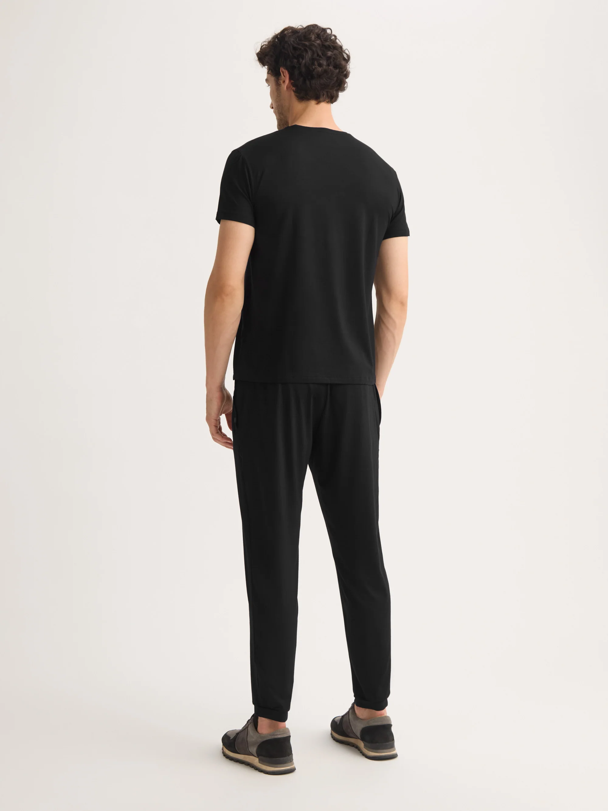 Men's T-Shirt Basel Micro Modal Stretch Black - Image 4