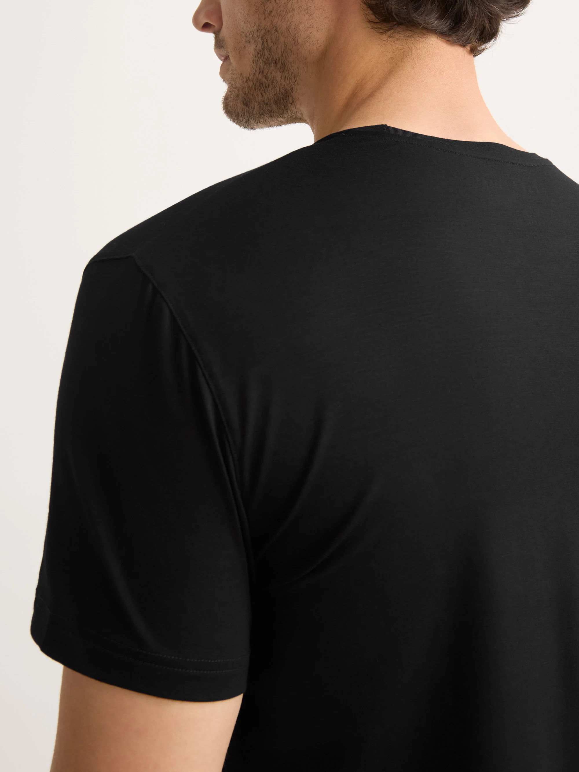Men's T-Shirt Basel Micro Modal Stretch Black - Image 6