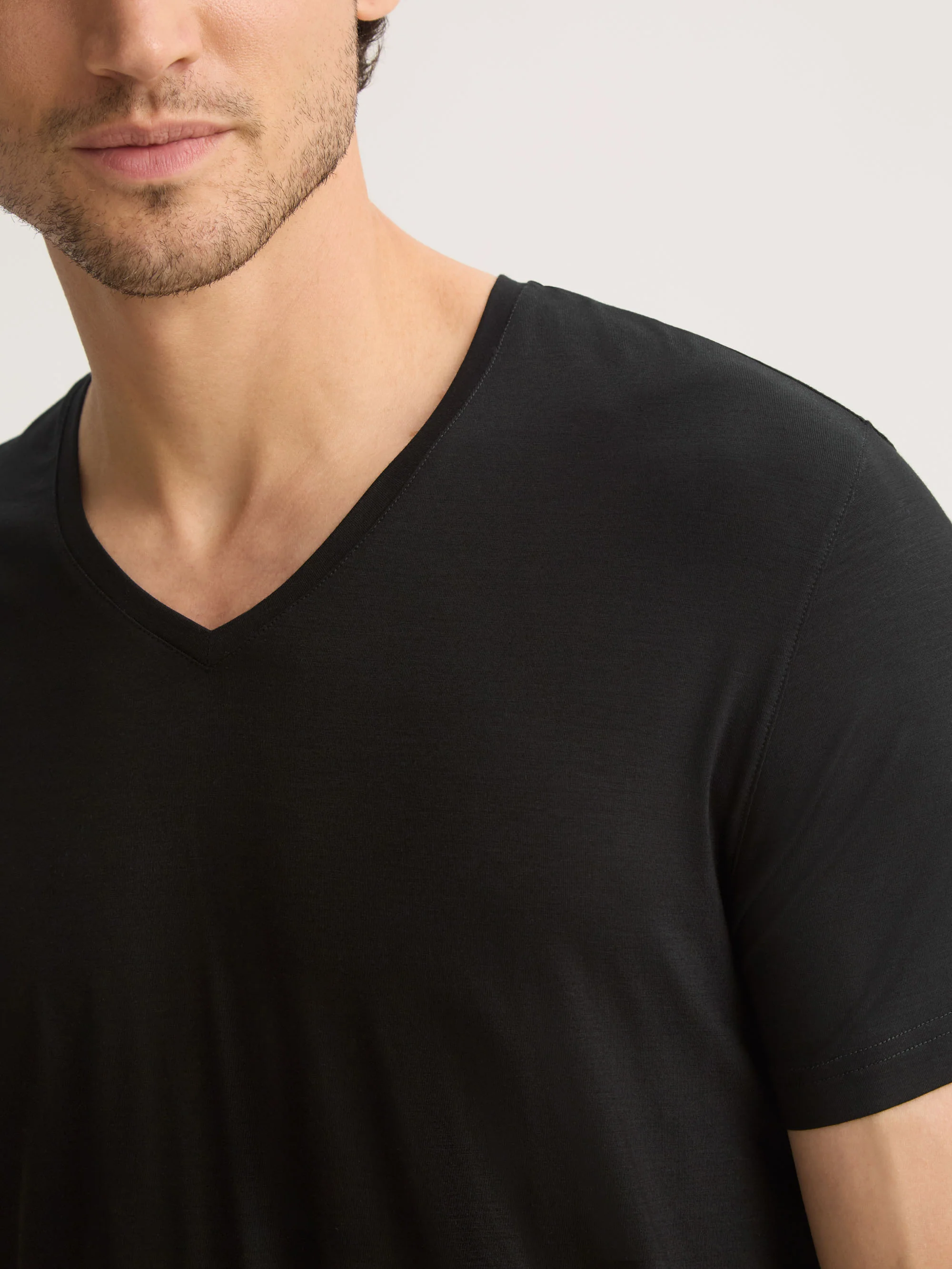 Men's V-Neck T-Shirt Basel Micro Modal Stretch Black - Image 4