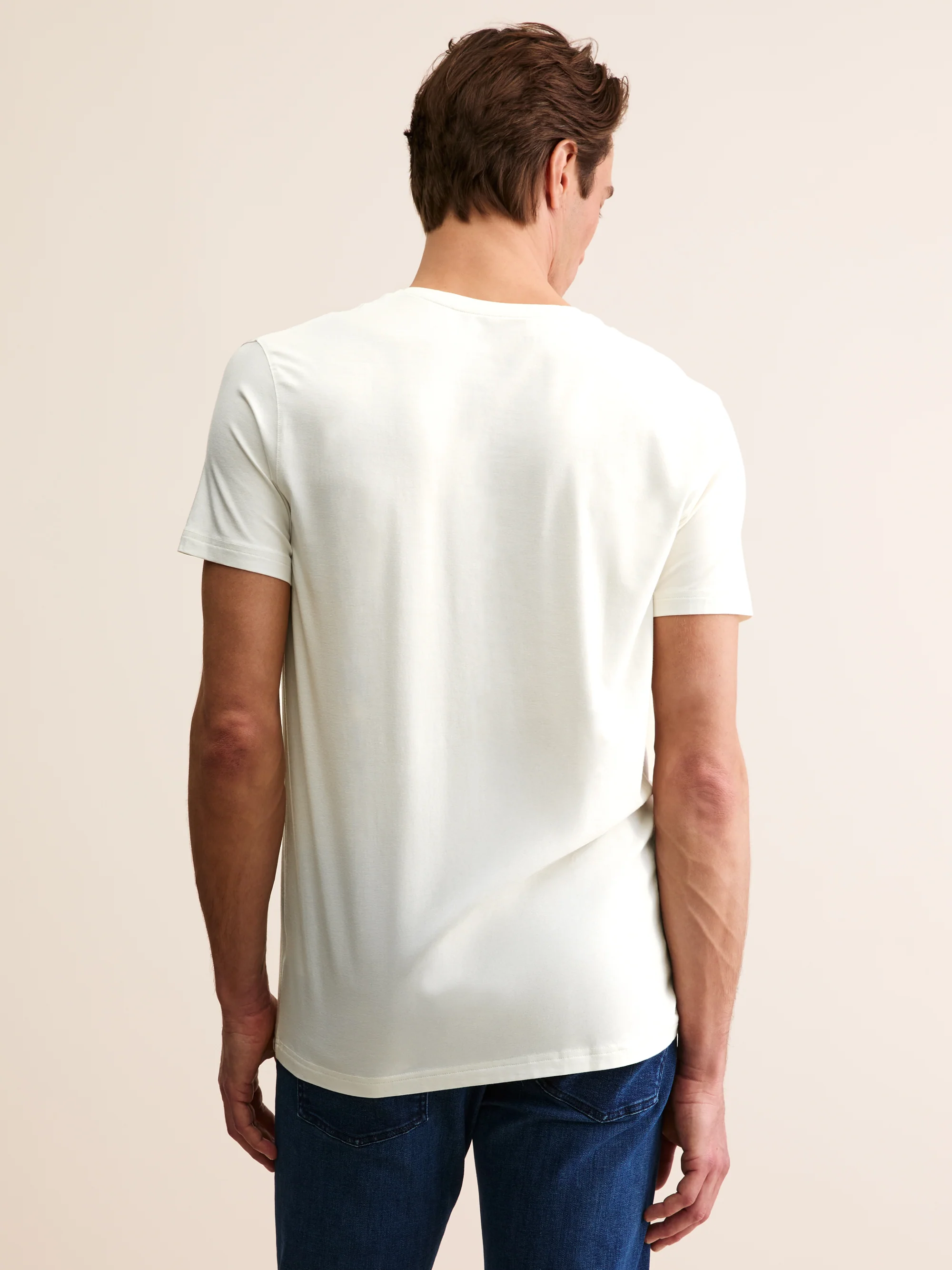 Men's V-Neck T-Shirt Basel Micro Modal Stretch Vanilla - Image 4