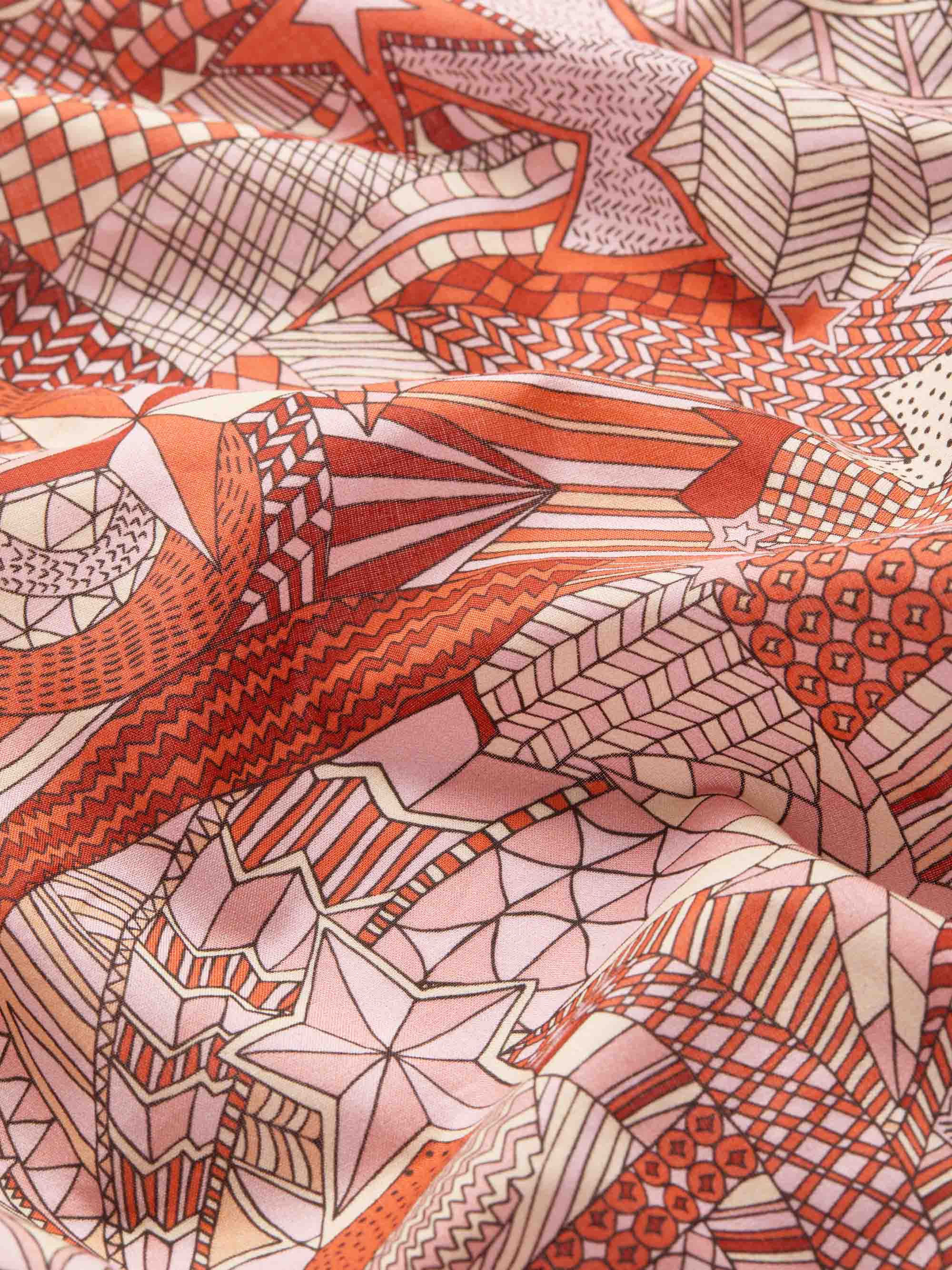 Women's Pyjamas Cotton Batiste Rustic Red Celebration Print - Image 6
