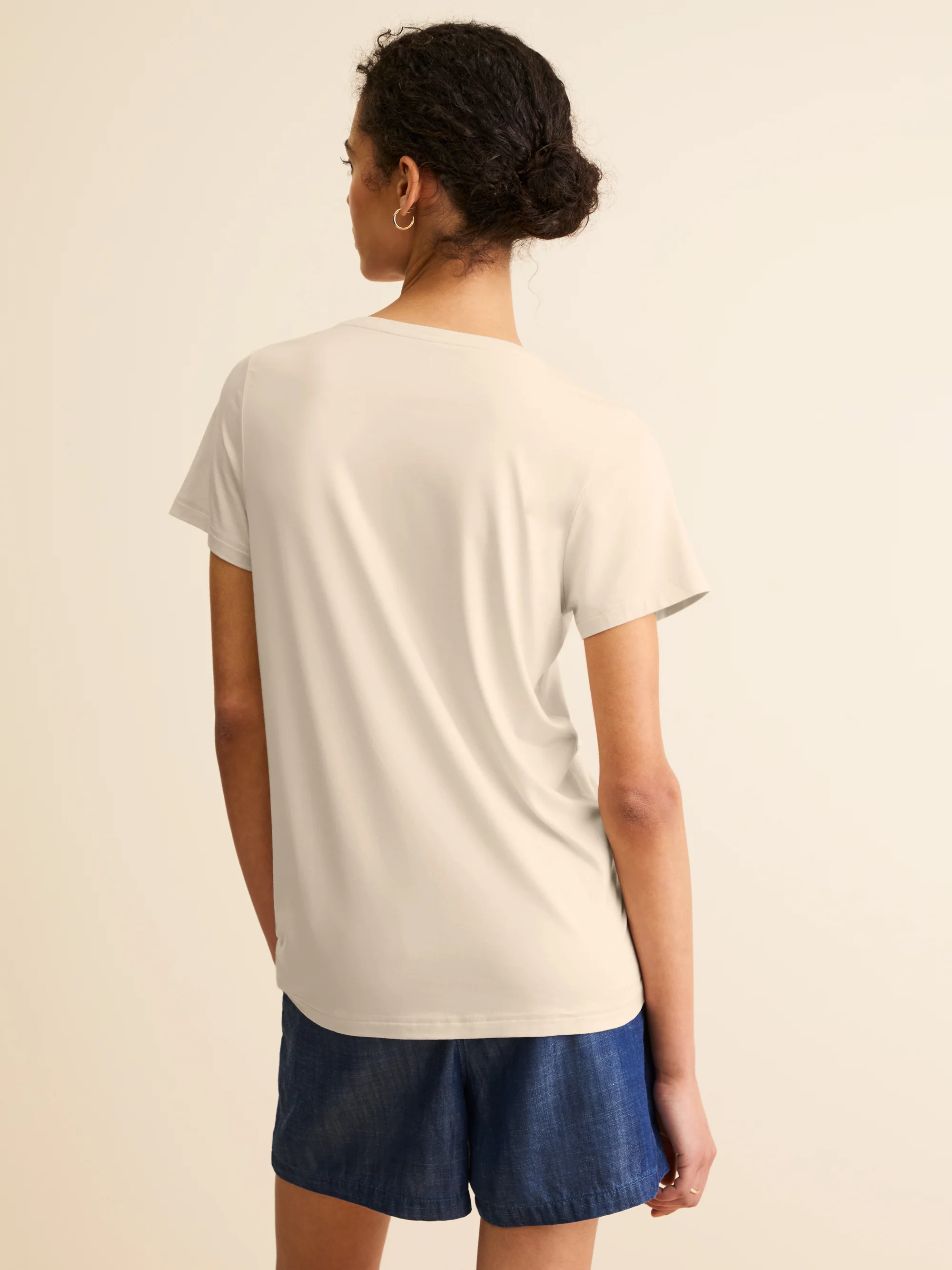 Women's T-Shirt Lara Micro Modal Stretch Champagne - Image 3