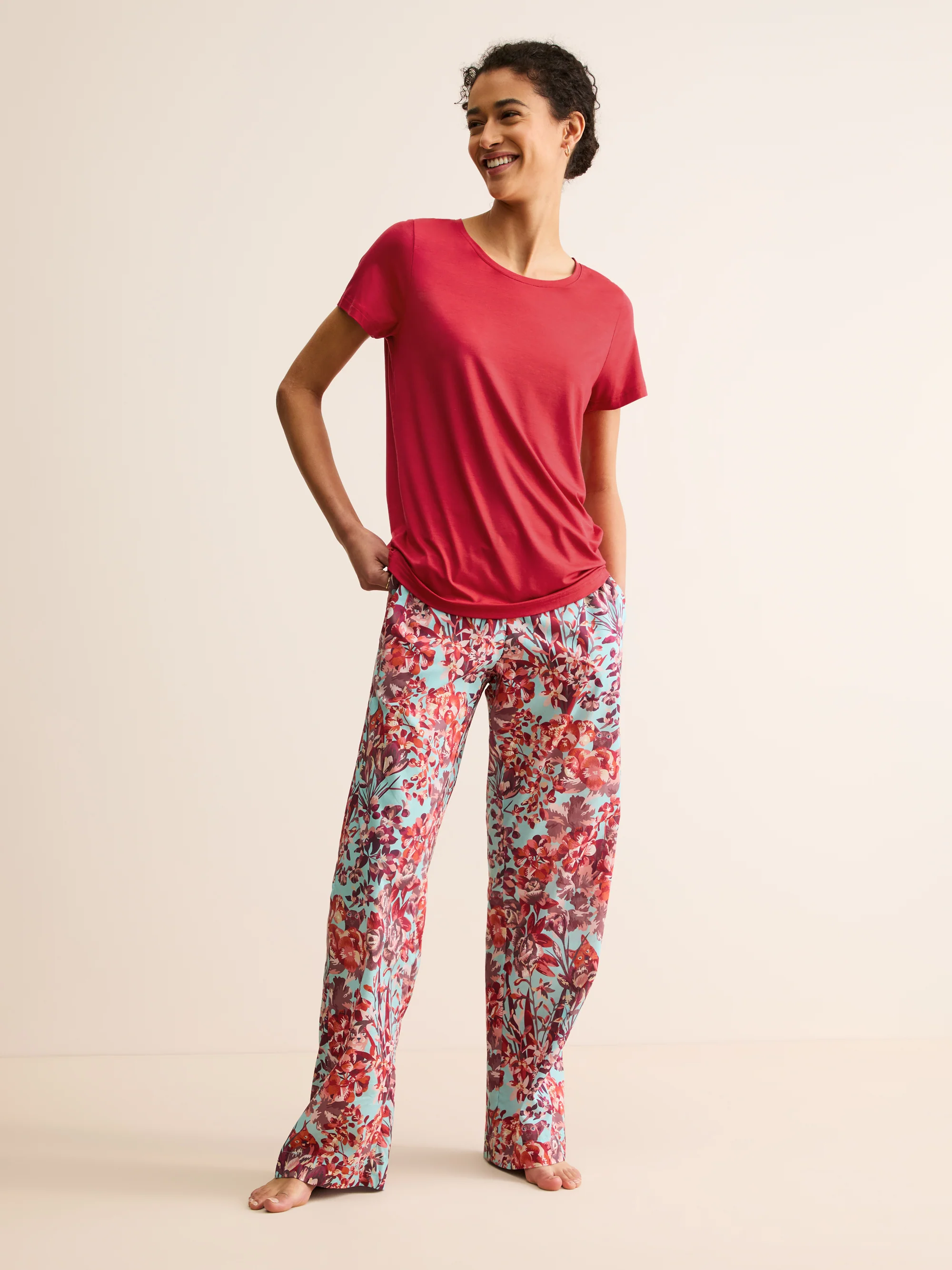 Women's T-Shirt Lara Micro Modal Stretch Cherry Red - Image 7