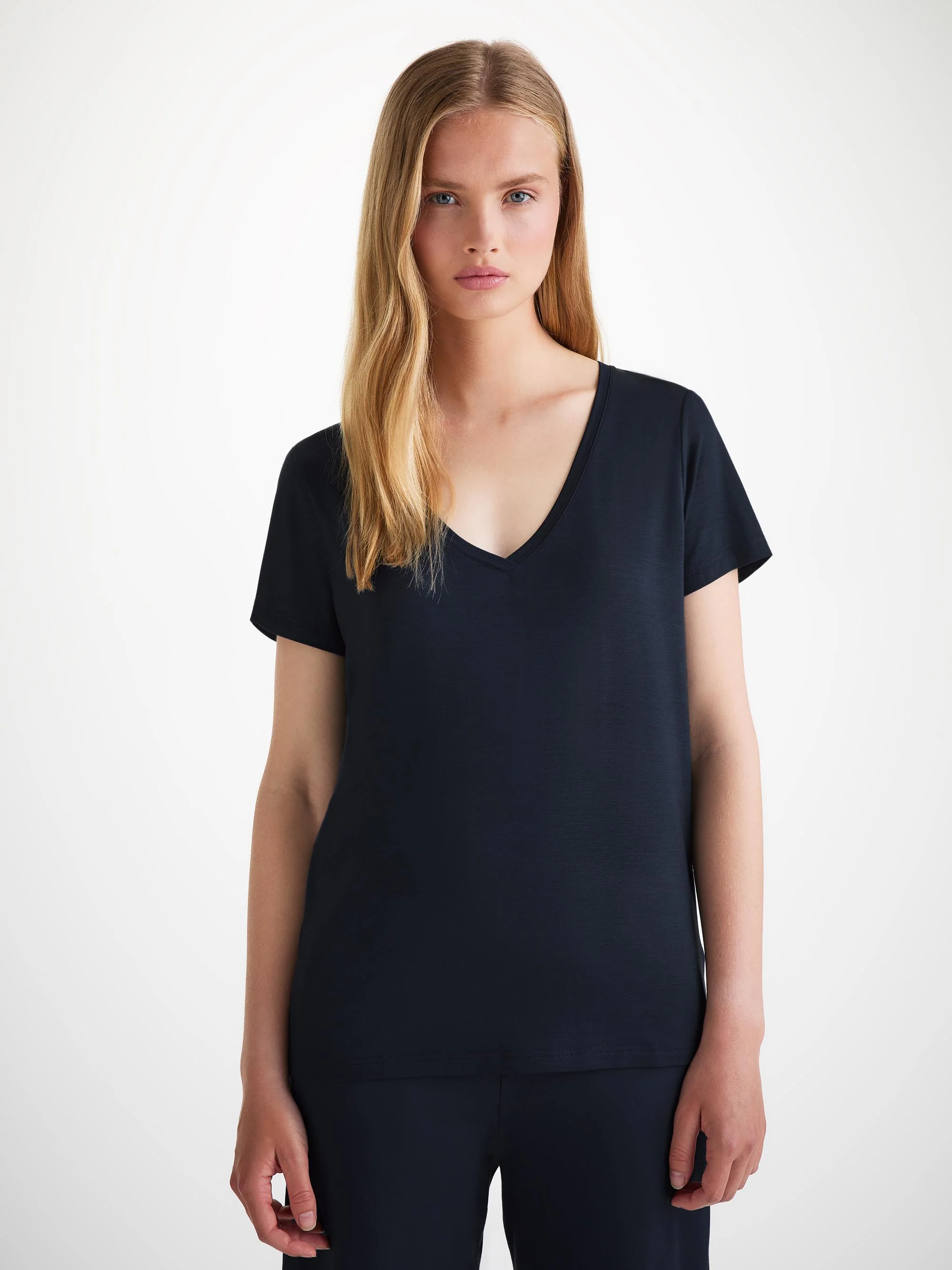 Women's V-Neck T-Shirt and Lounge Trousers Navy Set - Image 2
