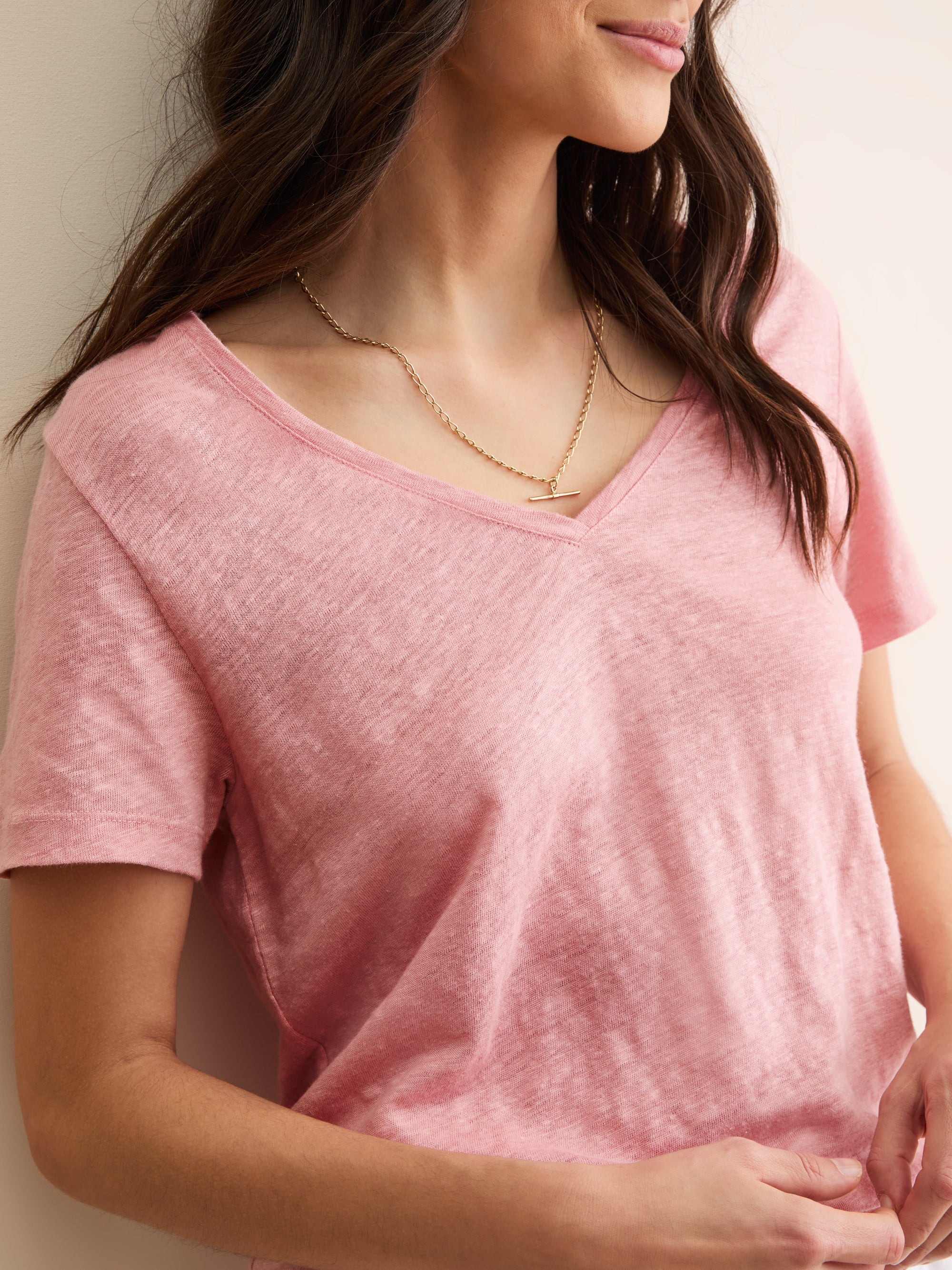 Women's V-Neck T-Shirt Jordan Linen Pink - Image 6